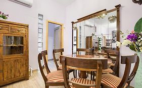 Charming Tirso De Molina I